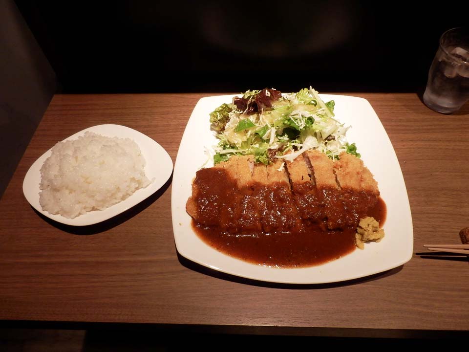 「洋食 まつおか」さんでほっこり_c0260295_12353731.jpg