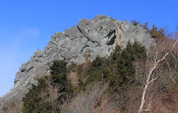 12月の乾徳山は…雪が降ってきた！今年、最後の…鎖場!_a0158702_1448957.jpg