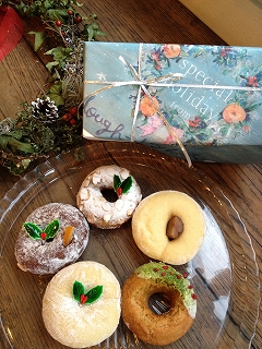 クリスマスドーナツセット 8日から ♪_a0221457_18182868.jpg
