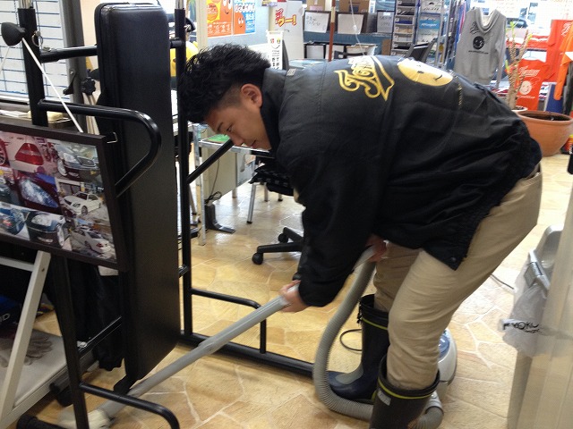 12月6日(木) H様、ハマーH2ご成約~★_b0127002_17472735.jpg