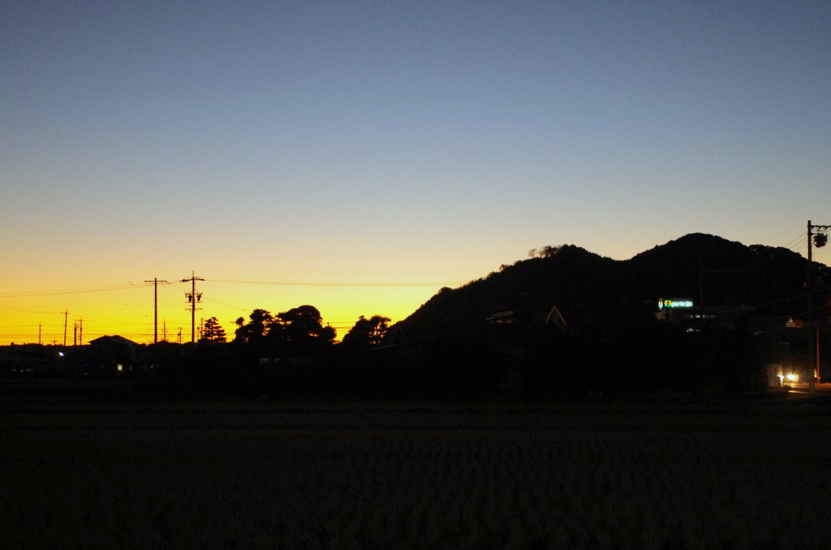 冷たい夕暮れ_d0072720_2136175.jpg