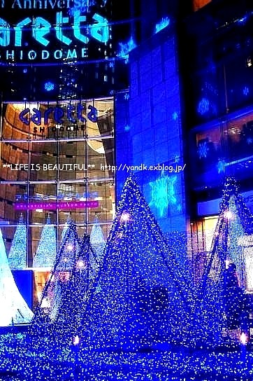 Xmas Illumination 2012 - Carreta Shiodome_d0083623_21443721.jpg