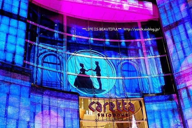 Xmas Illumination 2012 - Carreta Shiodome_d0083623_2214921.jpg