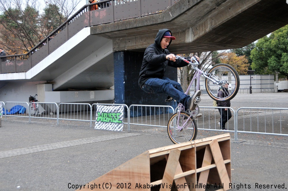 第2回CyclespeedwayJapan代々木大会 VOL15：コース外の風景_b0065730_17332498.jpg