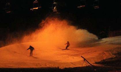 1時間半程アップ神鍋で雪上トレーニング....今年は夏場から...._b0194185_23272146.jpg