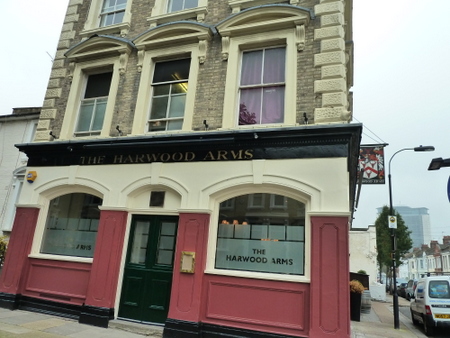 ガストロパブ　The Harwood Arms_e0176457_9411976.jpg