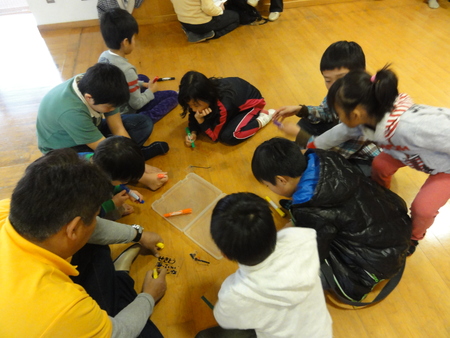 『みんなでワカメを育てませんか』 in せんなん里海公園人工磯浜_c0108460_2123881.jpg
