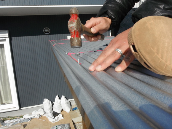 自転車置き場作製 ガルバリウム波板取り付け なんちゃって作業員の多趣味日記