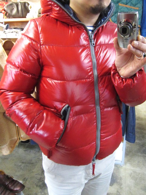 DUVETICA ・・・ Dionisio 良い感じのイタリアンRED です~★★★_d0152280_3214985.jpg
