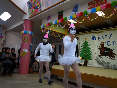 聖愛園クリスマス会を開催☆_a0154110_15364023.jpg