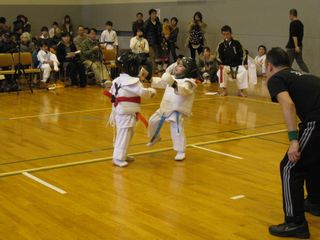 第11回住吉塾交流空手道大会_c0118332_2284277.jpg