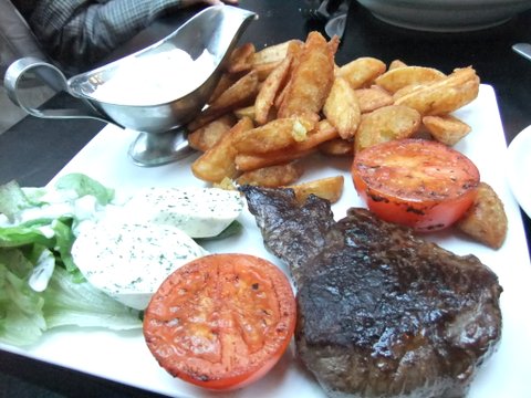 f0210340_7453077.jpg