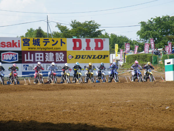 全日本モトクロス第4戦スポーツランドSUGO観戦_c0261447_20472244.jpg