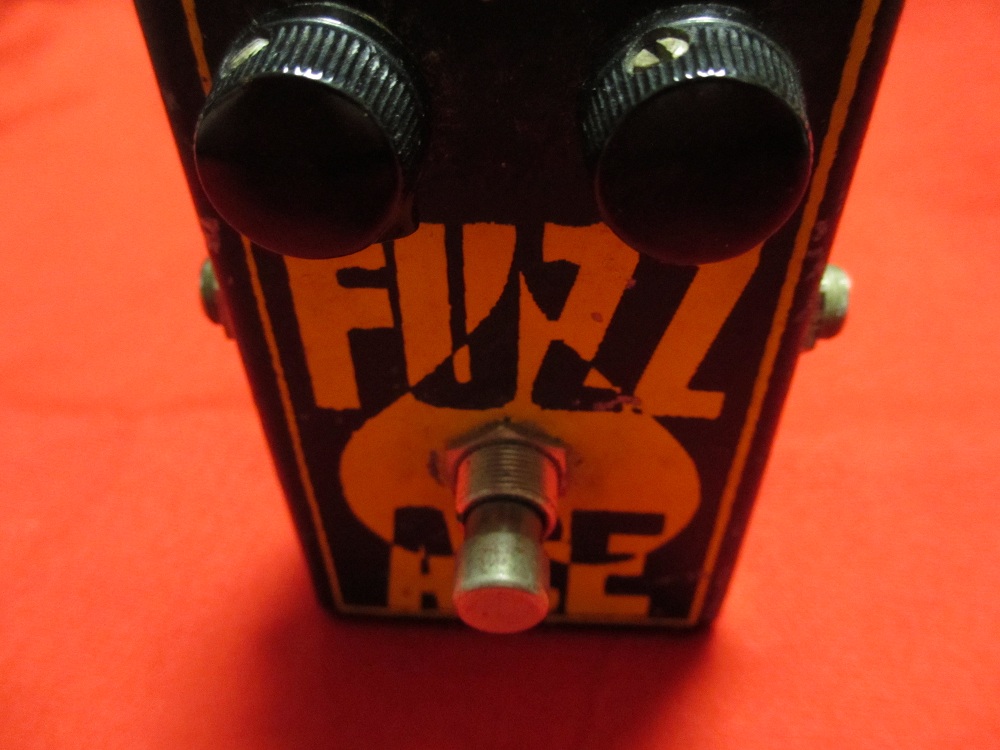 【値下げ】 Fuzz ace WALLACE AMPLIFICATION WALLACE AMPLIFICATION / FUZZ ACE【USED】 - メルカリ