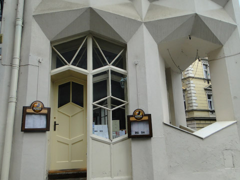 b0066191_2130830.jpg