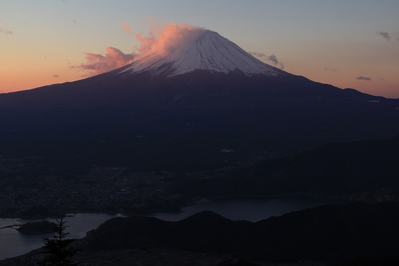 新道峠の朝_a0188405_8481153.jpg