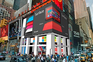 Microsft初のニューヨークのお店、Apple Storeのパクリと叩かれる_b0007805_1341271.jpg