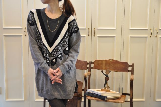 月曜日も STELLA McCARTNEY ._b0110586_19214785.jpg