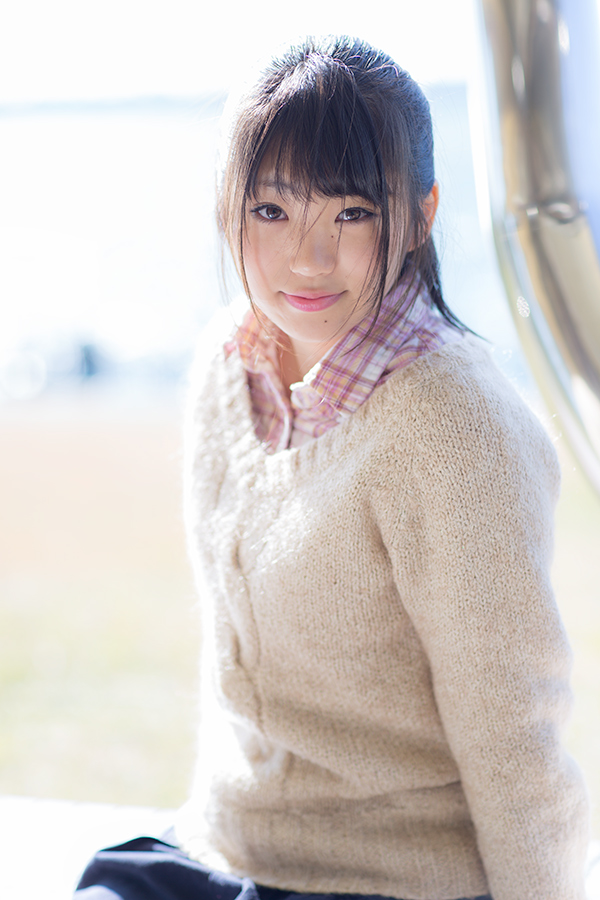 飯沼朱李さん 12 12 08 2 Landscape2