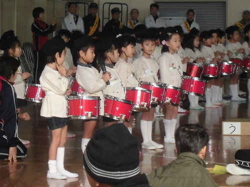 昨日の一般質問と「安心のまち今泉をめざす大集会」_f0141310_7112435.jpg