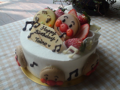 アンパンマンとメロンパンナちゃんのお誕生日ケーキ Natureな日々 アンパンマンとメロンパンナちゃんのお誕生日ケーキ Natureな日々