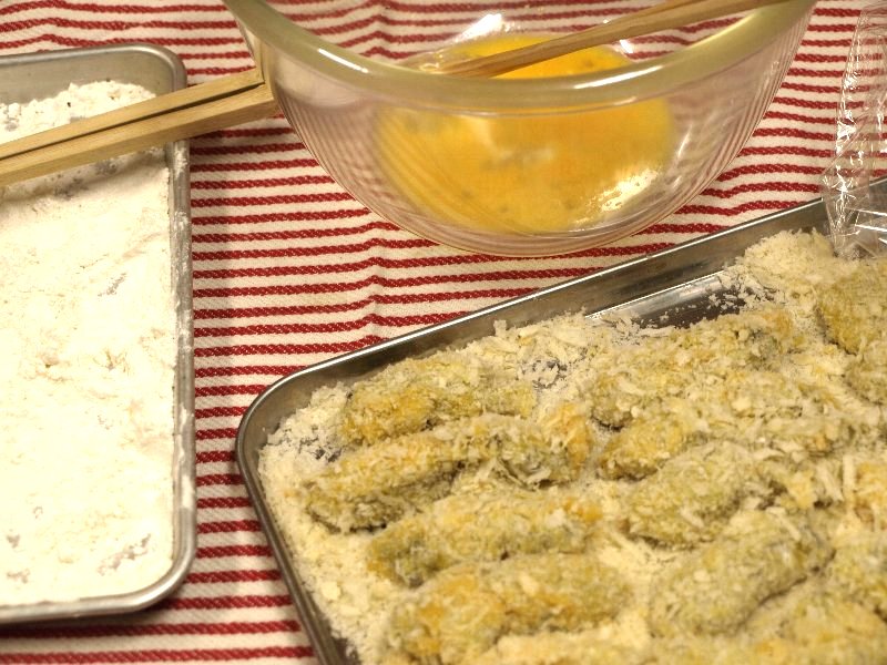 ☆フライのあとの衣で、オヤツ用にお焼き☆_c0092953_14345917.jpg