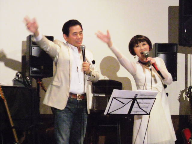 ラジオ日本公開録音大成功!_e0119092_1032399.jpg