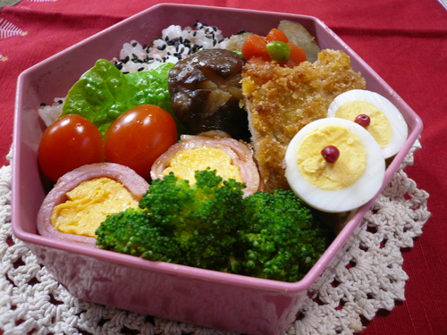 クリーム煮からの～豚カツ弁当♪_a0162330_10425530.jpg