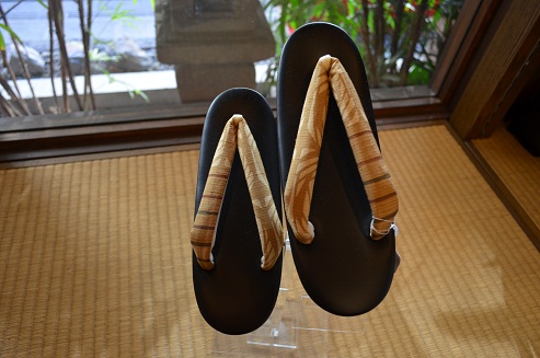 しゃれもの草履_d0230676_17201519.jpg
