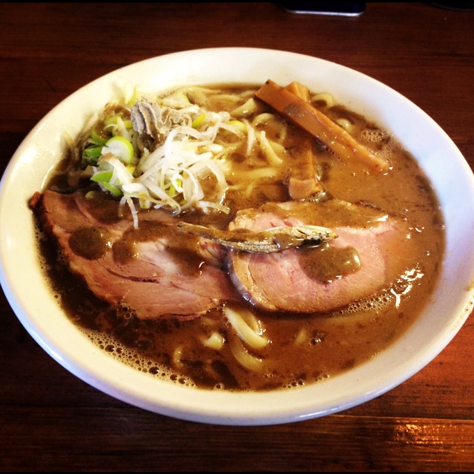 【家系ラーメン】この国には『ラーメンライス』という言葉がある。【吉祥寺武蔵家】_e0173239_22125134.jpg