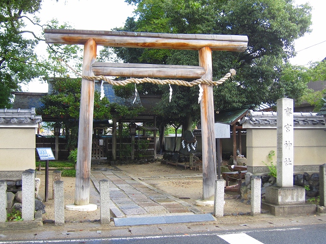 嵐電沿線の神社・仏閣_e0237645_17224795.jpg