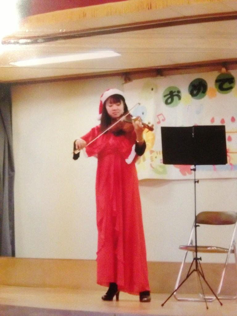 「こども園」にて、クリスマスコンサート♪_f0109257_7403241.jpg