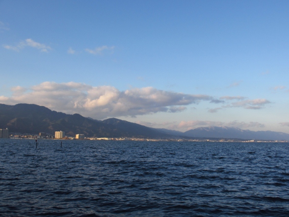 秋色のびわ湖_b0100062_2374845.jpg