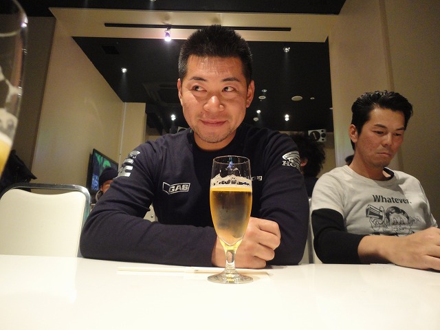 忘年会って、、、回を重ねて行くうちに 盛り上がってくるものですね!!_a0110720_1723207.jpg
