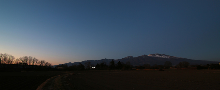 蓼科山・浅間山ほか　　冬の空・快晴と夕暮れと_c0035245_23284164.jpg