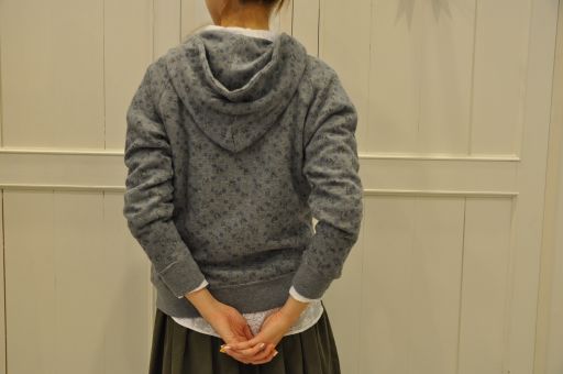 昨日の続き　　・　・　・　　　=SARAH  Part.2=_b0110582_2033181.jpg
