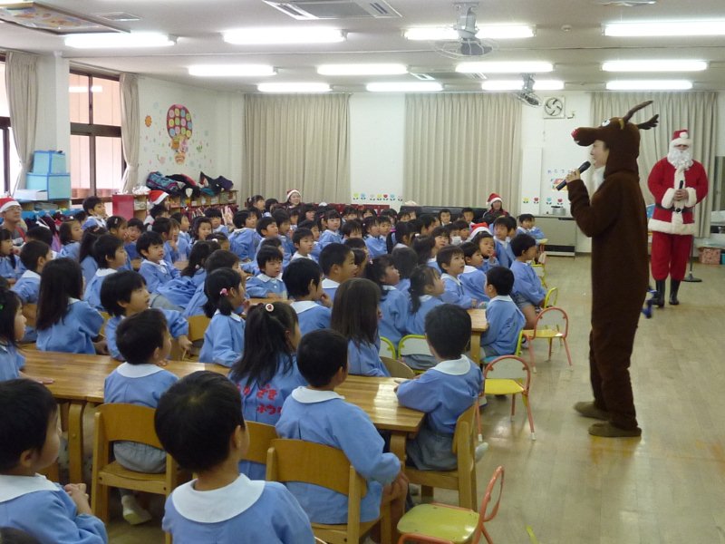 サンタさん、苦楽園口幼稚園（西宮市）に行きました♪_f0019063_2175772.jpg