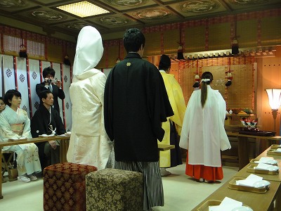 隼人「結婚」おめでとう!_b0092684_6473136.jpg
