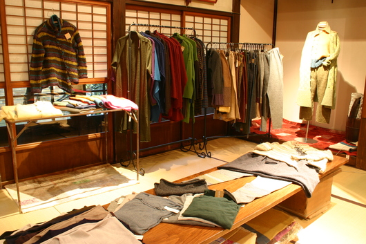 4つの展示会_c0256701_22524434.jpg