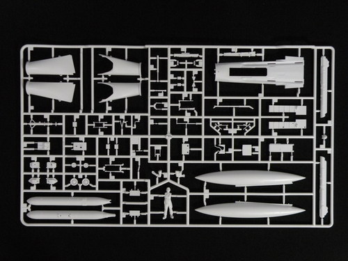 アカデミー科学1/48F-4BファントムII_e0241738_21184272.jpg