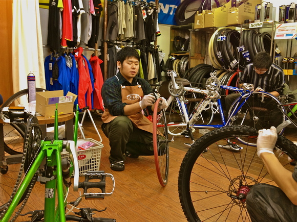 本日、、、、自転車メンテナンス講習会!_d0197762_1823598.jpg