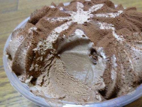 デッカルチェ チョコケーキ@赤城乳業_c0152767_2238462.jpg