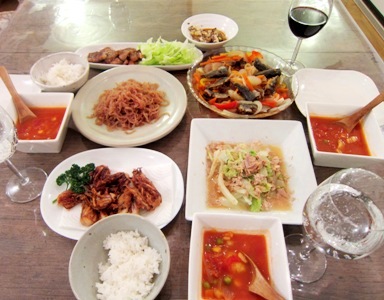 古い市場の一角にある素敵なお店_d0249193_1764060.jpg