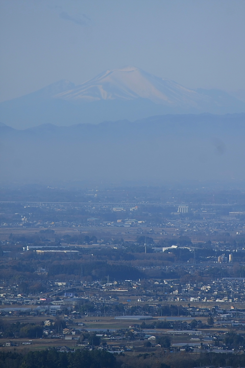 益子から八木岡と浅間山を望む　- 2012年冬・真岡 -  _b0190710_23334246.jpg