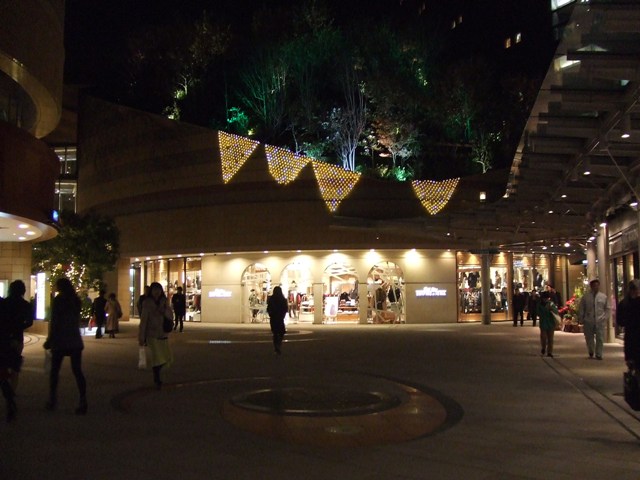 This year at Namba Parks_e0046748_21422445.jpg