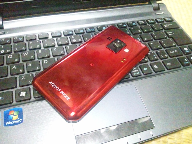 AQUOS PHONE SH-12C / SH-02E_a0028751_2133830.jpg