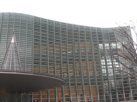 国立新美術館と武道館_b0209507_15293322.jpg
