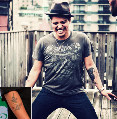 ブルーノ マーズのタトゥー Bruno Mars Tattoo タトゥー情報ブログ 海外や国内のtattoo Newsなど