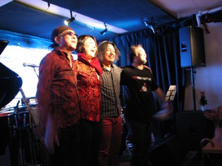 c0141844_2364942.jpg