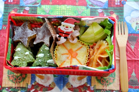 【もうすぐクリスマス♪のお弁当】_f0206162_9135442.jpg